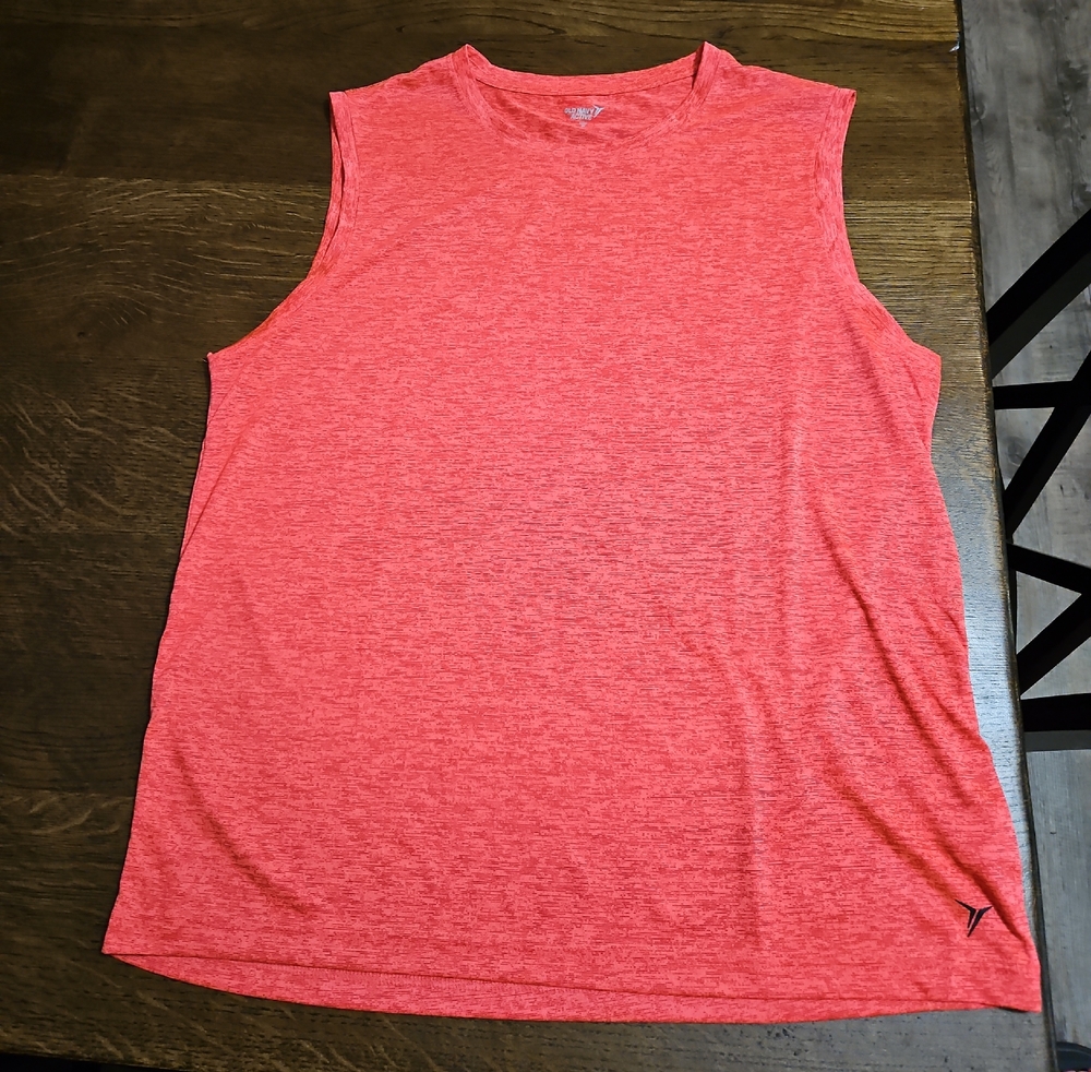 Mens Old Navy ACTIVE Mens Sleeveless Shirt